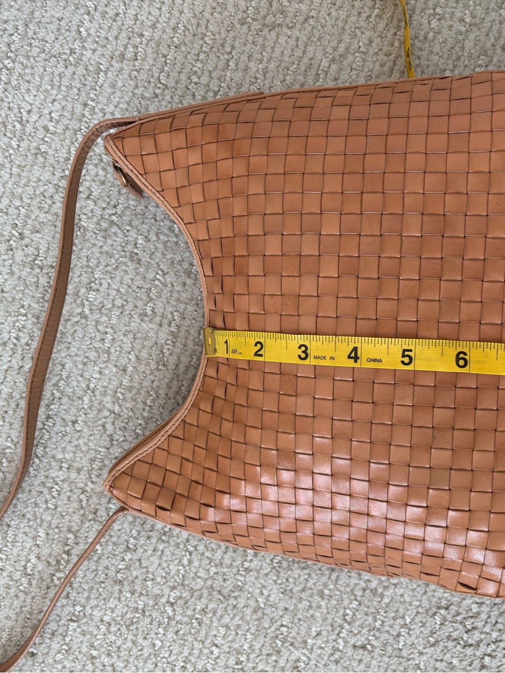 Fossil Woven Leather Bag - Picture 9 of 11